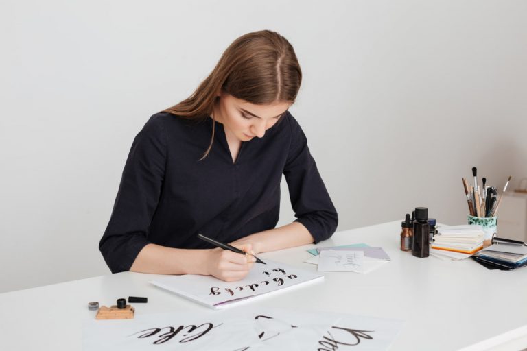 The Rise of Modern Calligraphy: Why Handwriting Is Making a Creative Comeback